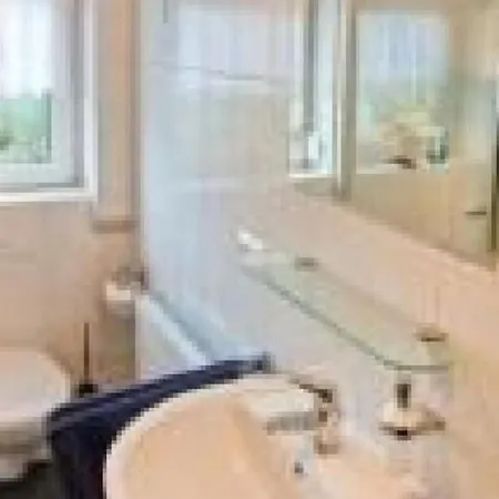 Bertsche 2 Schlafzimmer By Interhome Apartment *