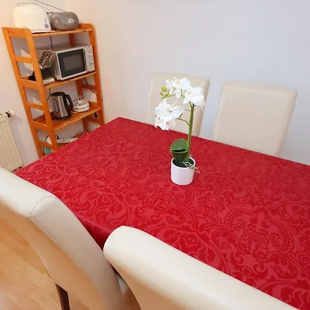 Apartment Bertsche 2 Schlafzimmer By Interhome *