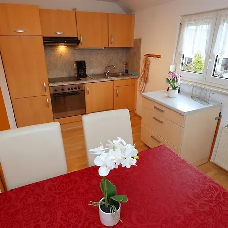 Bertsche 2 Schlafzimmer By Interhome *