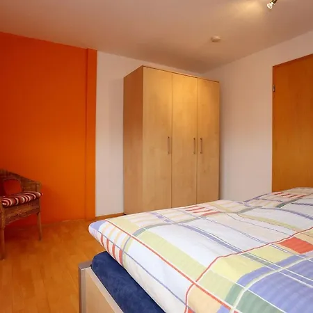 Apartment Bertsche 2 Schlafzimmer By Interhome *