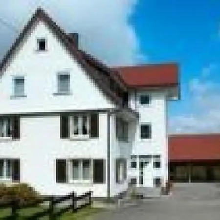 Apartment Bertsche 2 Schlafzimmer By Interhome *